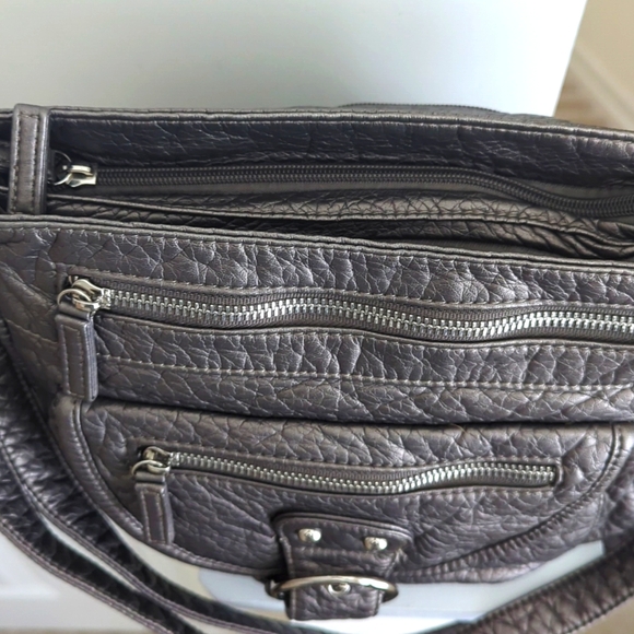 Handbag by Ampere Creations - Picture 3 of 15